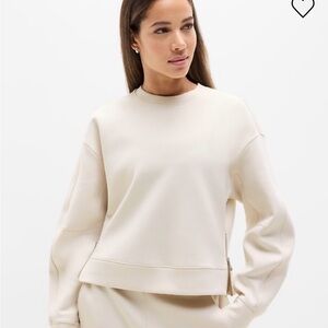 Athleta Form Fit Crew Sweatshirt